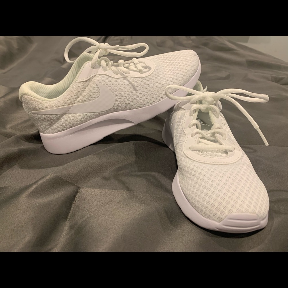 White Nikes - Picture 2 of 5